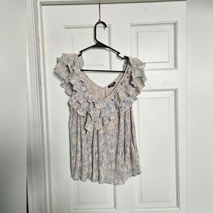 Cute Express Top with Feminine Details